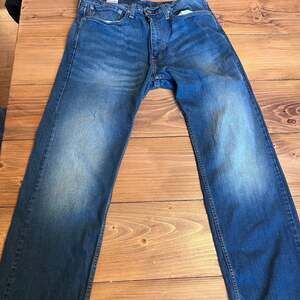 Levi's 505 Regular Fit Straight Leg Jeans W34 L32